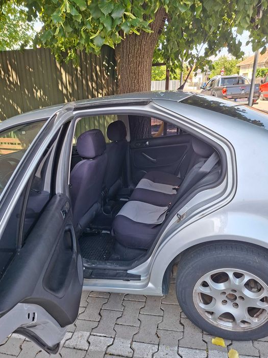 VOLKSWAGEN Bora 2005 — imagine 5