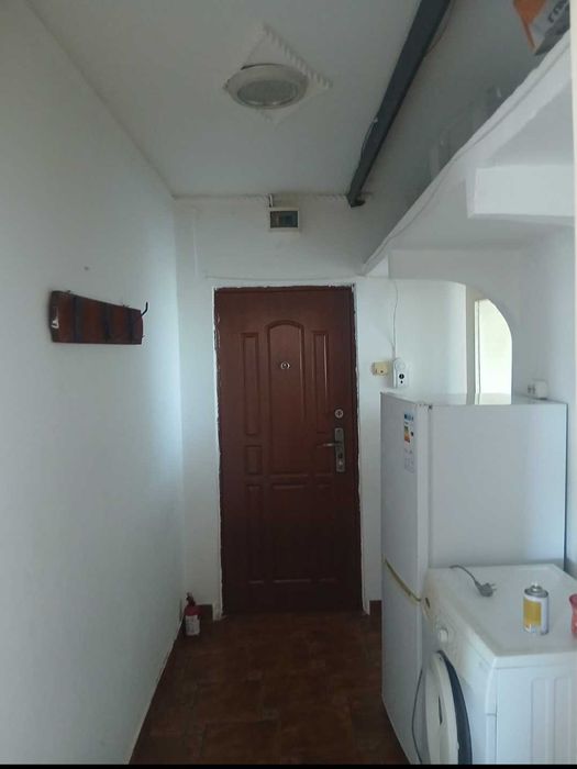 Apartament de vanzare 2 camere, 42 mii euro negociabil pe bune