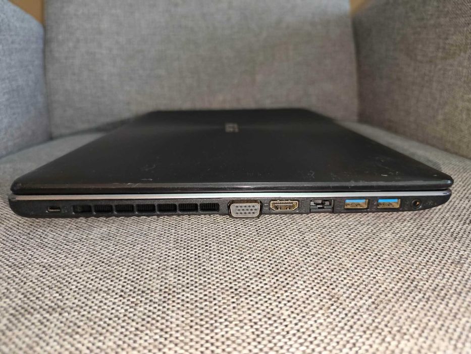 Laptop Asus R510Z, Amd Quad Core, 8Gb Ram, ssd128Gb nou, pv dedic.Gara