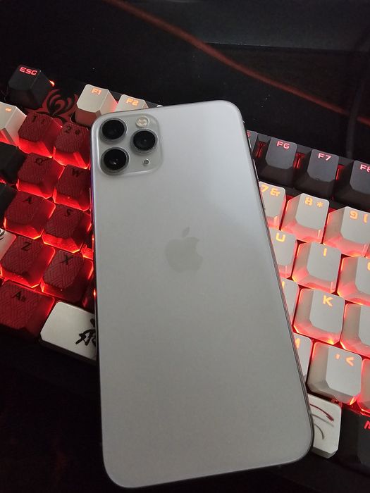 Iphone 11 pro 64gb сатылады