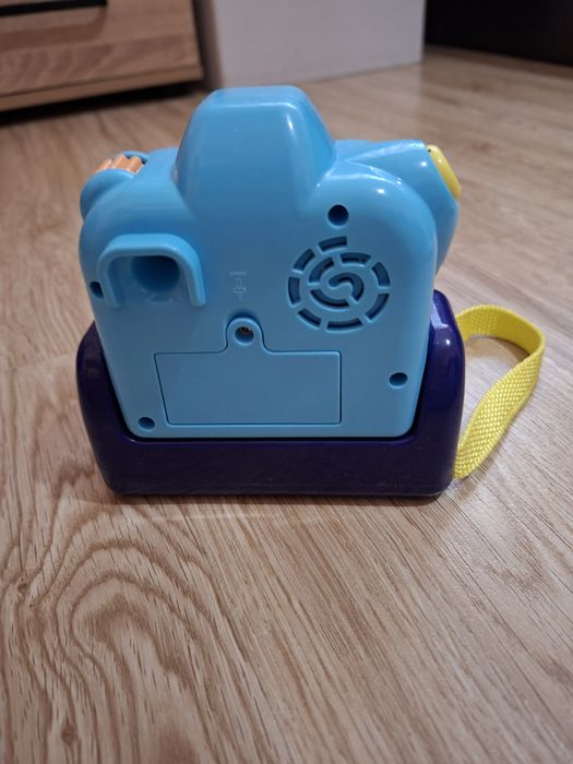 Продавам запазени играчки