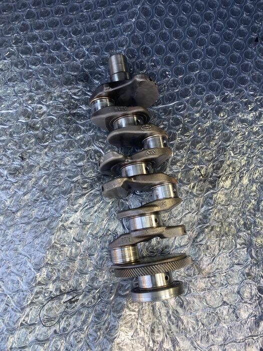 Колянов вал KIA и HYUNDAI 2.0 и 2.2 CRDI D4HA D4HB