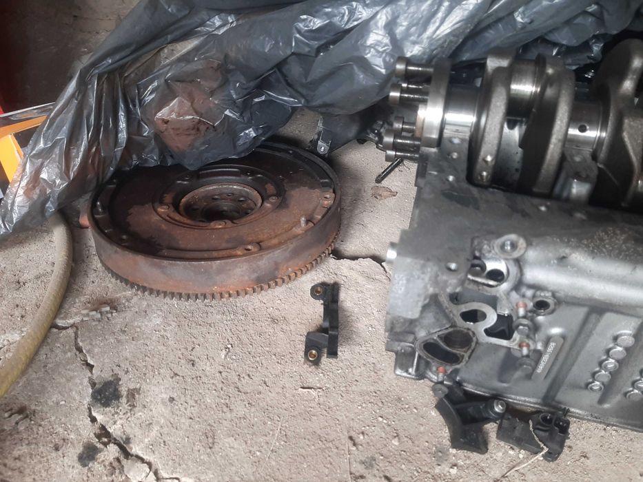 Части от FORD C-MAX T1DA