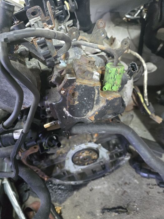 Pompa injecție renault master 3