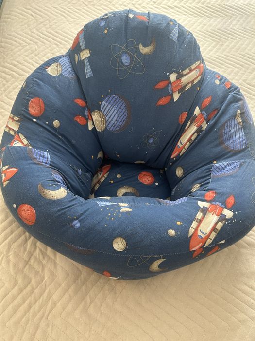 Продается подушка сиденье для малышей