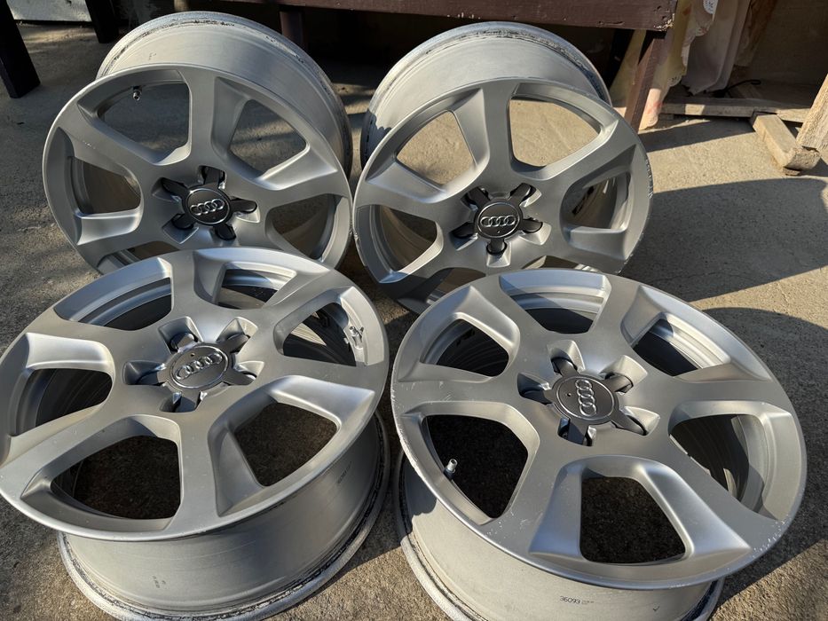 Vând Jante Audi R16