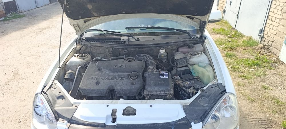 Продам Приора Люкс