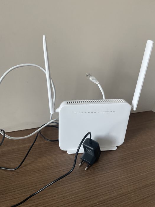 Продам Роутер/Модем. Подойдет для интернет вайфай