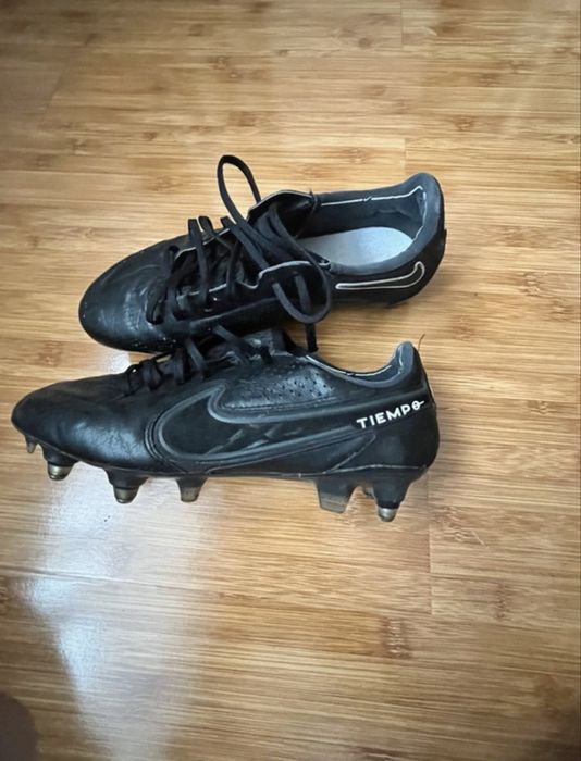 nike tiempo elite
