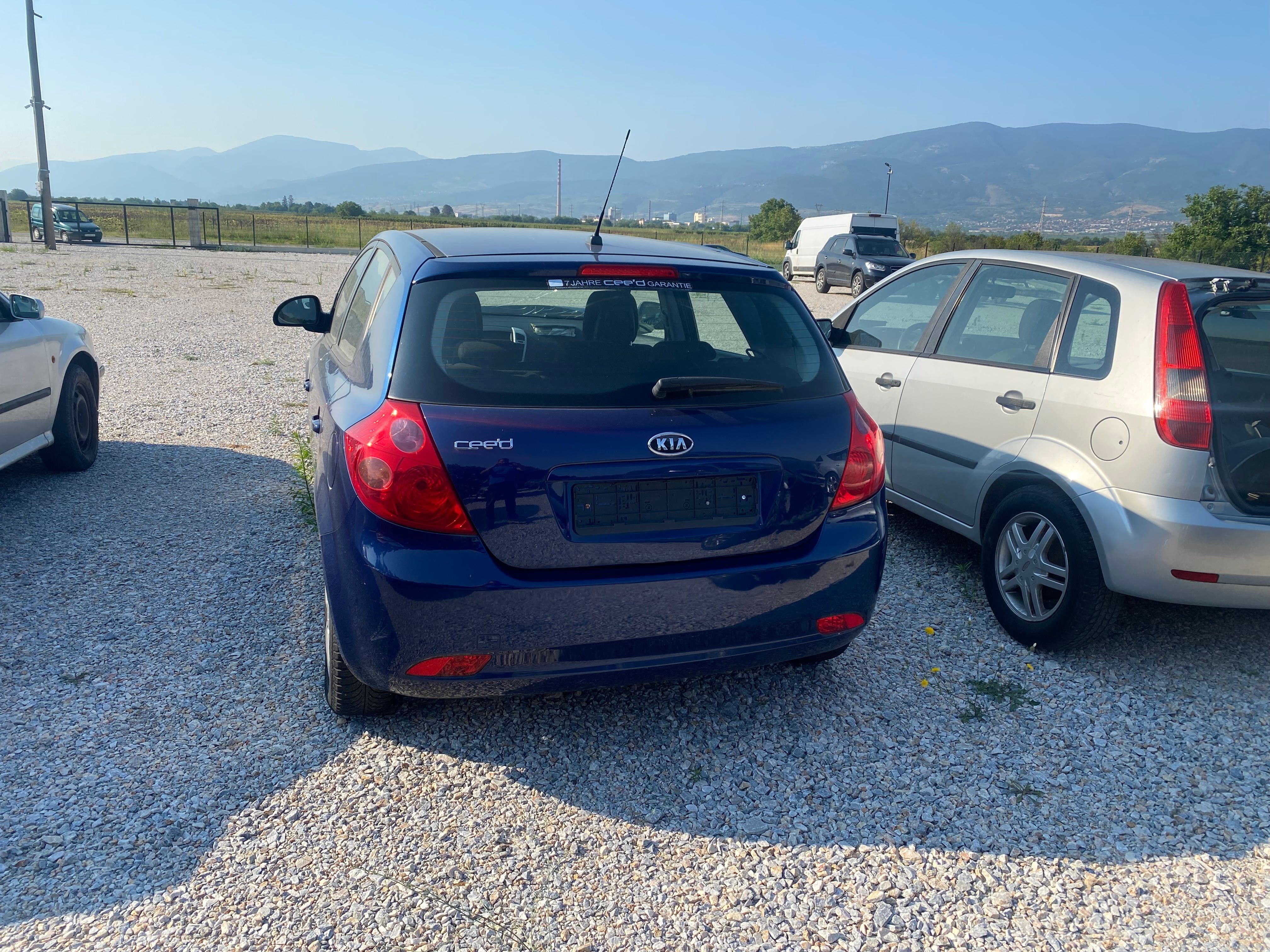 Киа сийд 1.4 бензин 109кс на части с. Крумово • OLX.bg