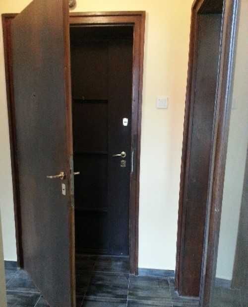 Дава се под наем Тристаен апартамент в София, Център - 75 кв.м за 700 € - Снимка #14