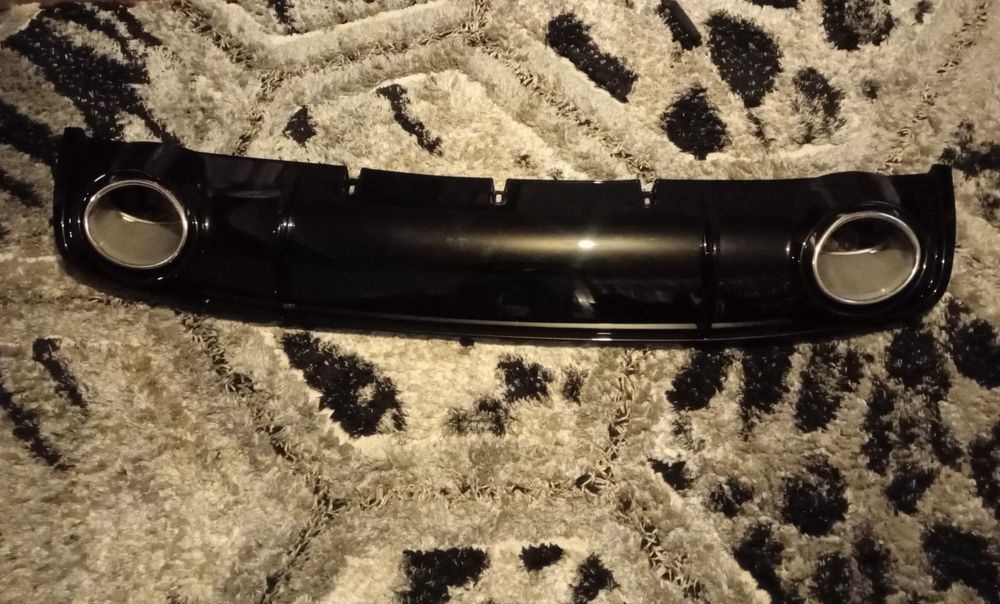 Vand difiuzer audi rs4 compatibil audi a4 b8