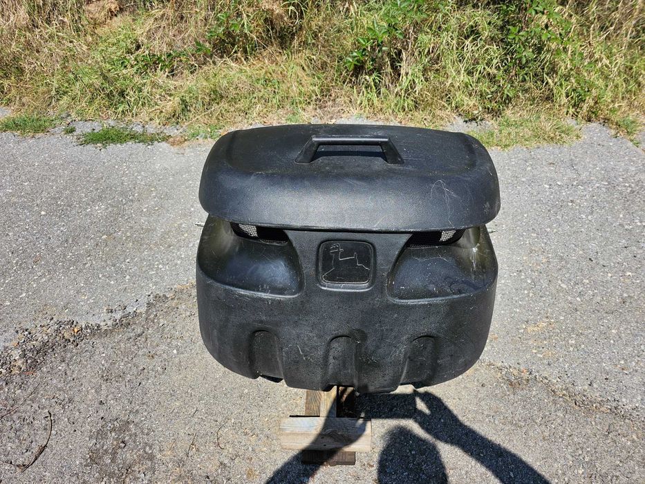 Кош за Тракторна Косачка.  JOHN DEERE. ЧИСТО НОВ.