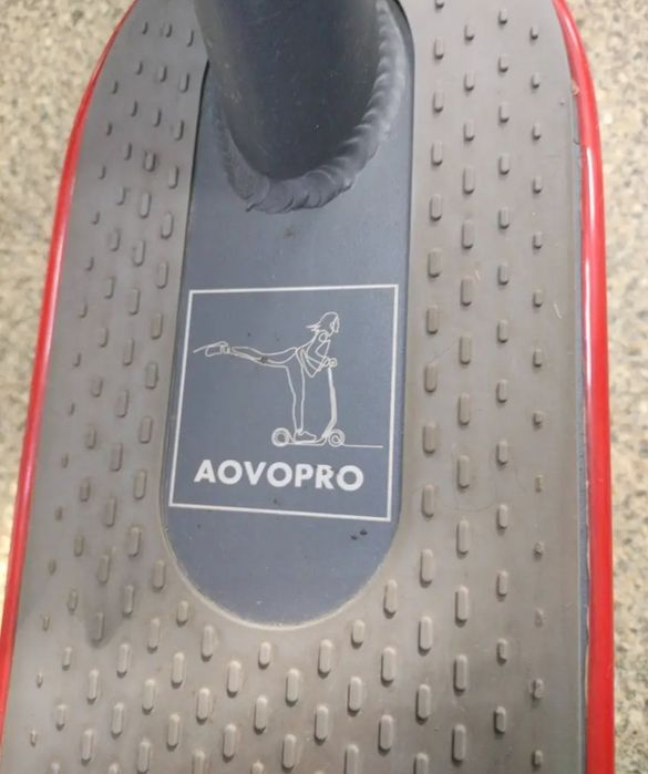 Электросамокат Испанский AOVOPRO