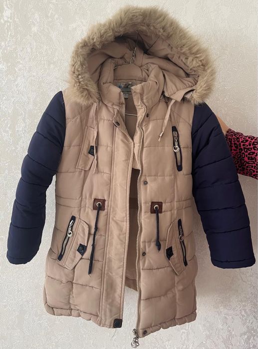 Куртка зимняя для девочек, 6-8 лет