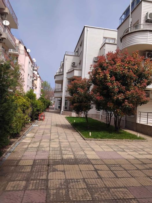 Продава се Двустаен апартамент в Сливен, Българка - 55 кв.м за 1555 €/кв.м - Снимка #2