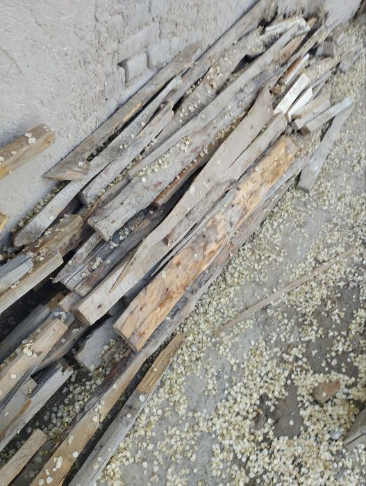 Ҳар хил ўлчамдаги б/у 4 метрлик ёғоч ва дрожкалар ва рейкалар