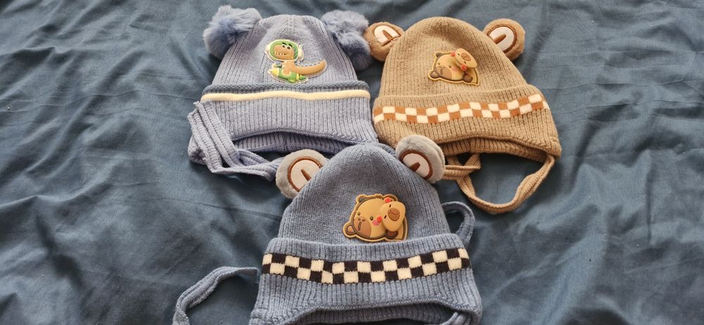 Продаю зимние шапки