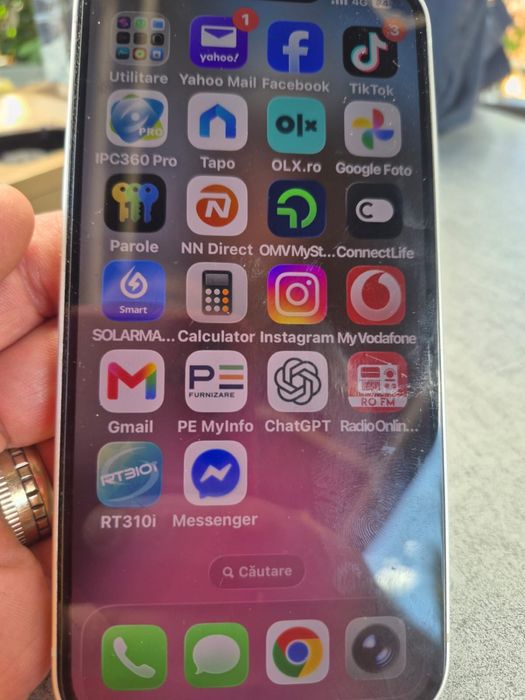 Vand iphon 14 simplu