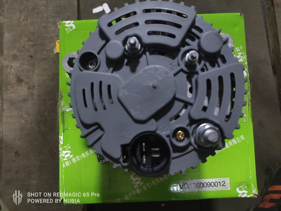 Генератор HOWO 24v