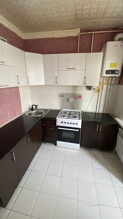 Прадаётся 1хпеределн2х 10микрарайоне карвон орентир можно через банк