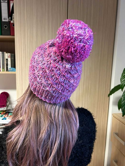 Caciuli tricotate handmade