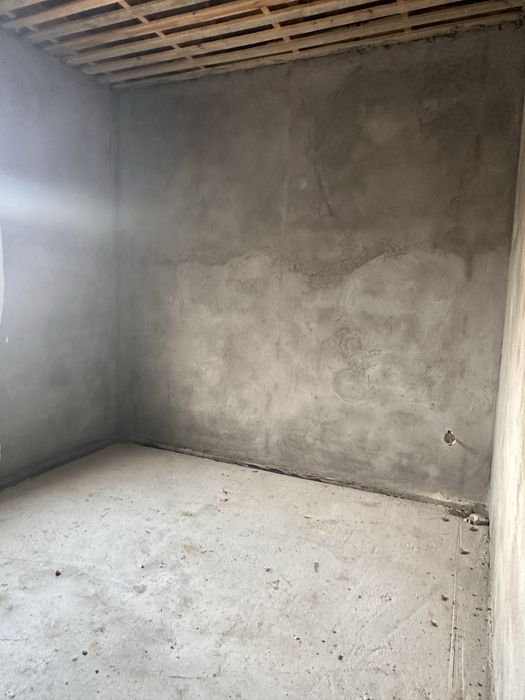 Недостроеный дом