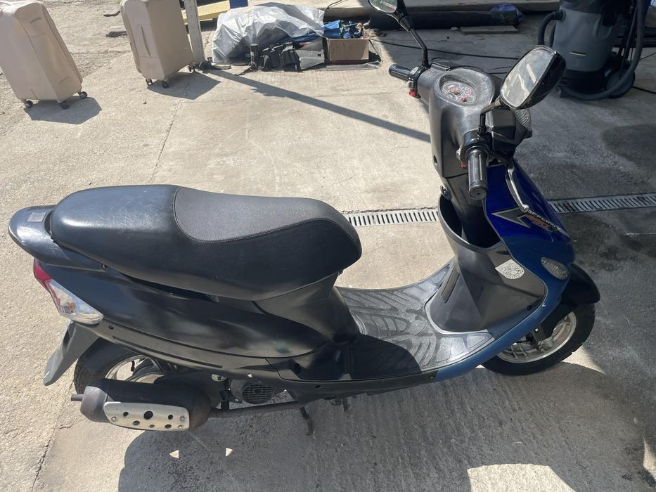 Скутер 50 кубика Peugeot