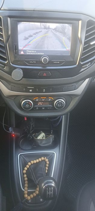 Лада Веста 2018года