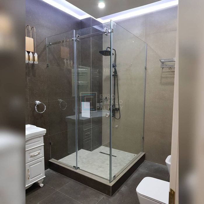 Душ кабина, стеклянная перегородка, LOFT-перегородка