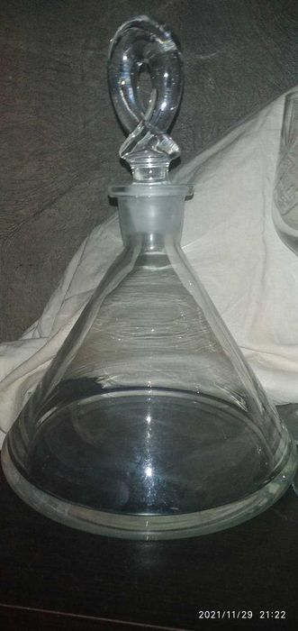 Cтарини  чаши ракиа Водка Кани  бутилки  вази ако ви трябва нещо тук е