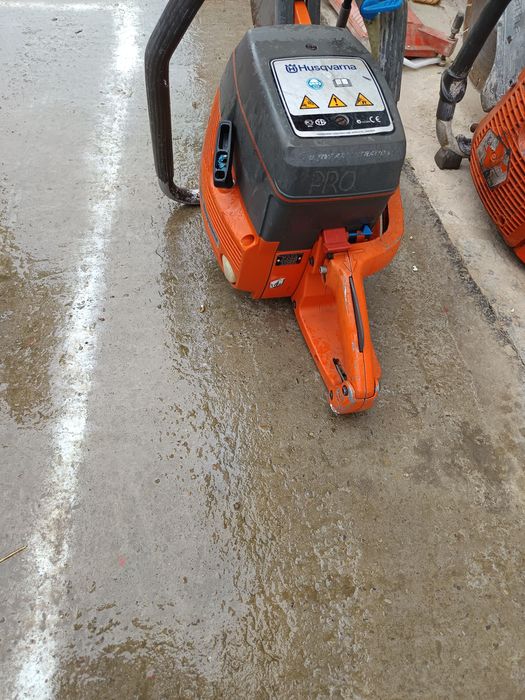 Husqvarna cutter masina de debitat beton cu motor pe benzina