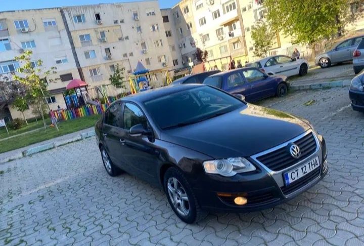 Vând vw Passat 2008 1.6 MPI stare perfecta