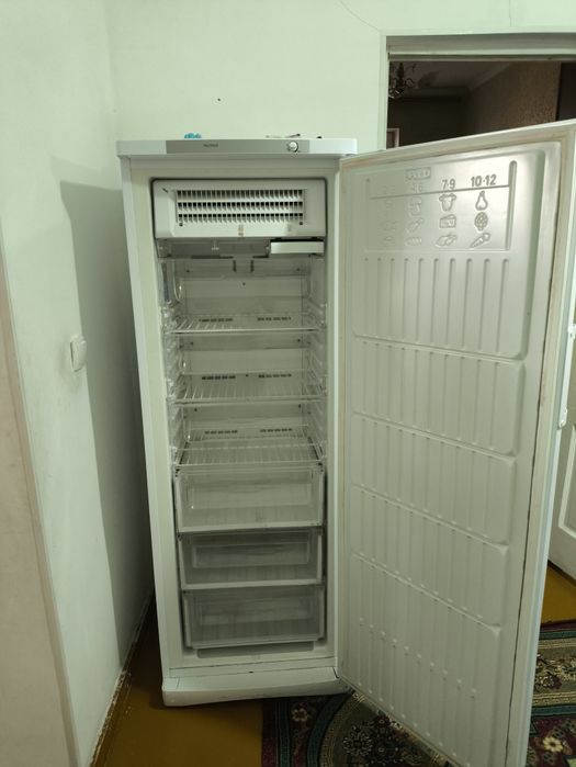 Продается морозильник