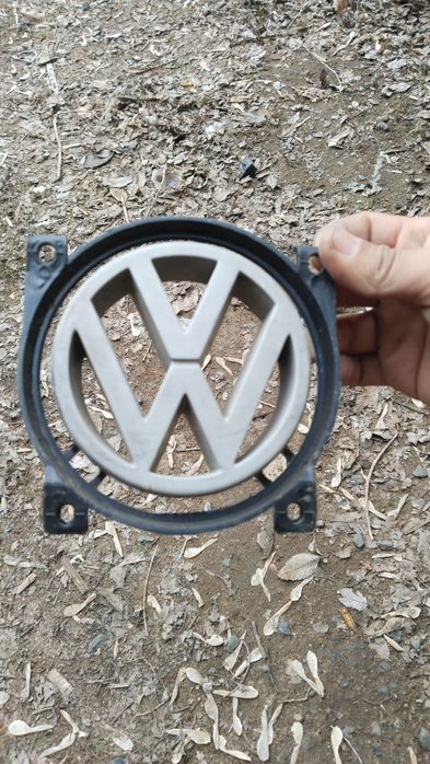 значок пассат б3