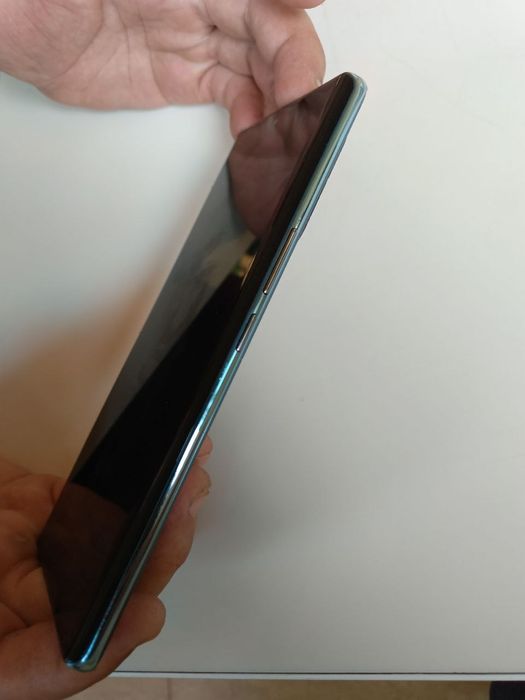 Blackwiew 200pro  12/256 camera 16/108