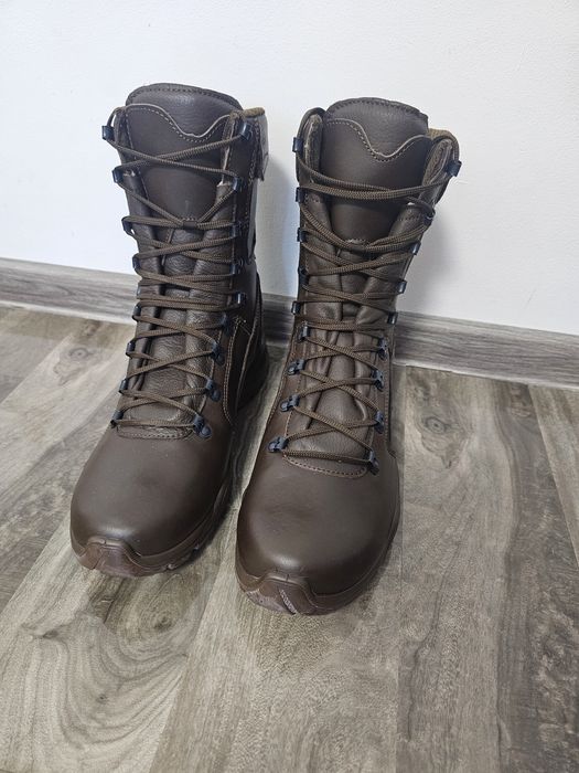 Bocanci Yds nr 42,5-43 dimensiune talpic 28 cm!  Căptușeală goretex! Impermeabili!