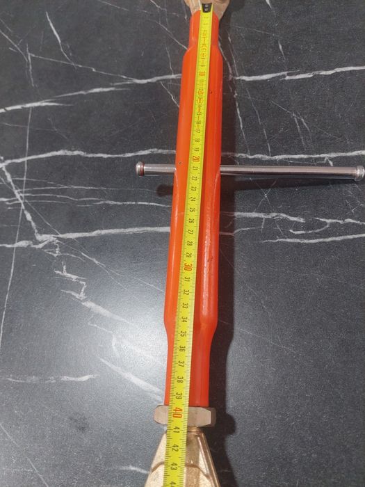 Tirant central tractor