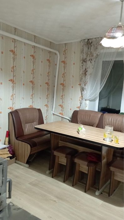 Продам квартиру в двухквартирном доме