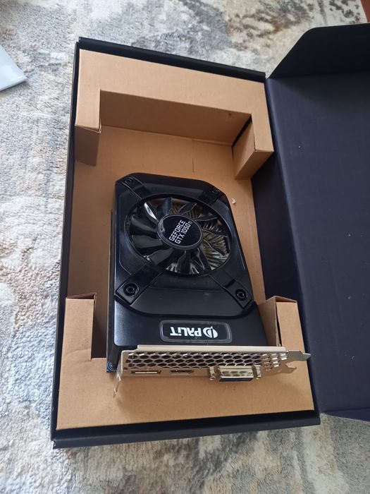 Видеокарта  1050 ti 4 gb