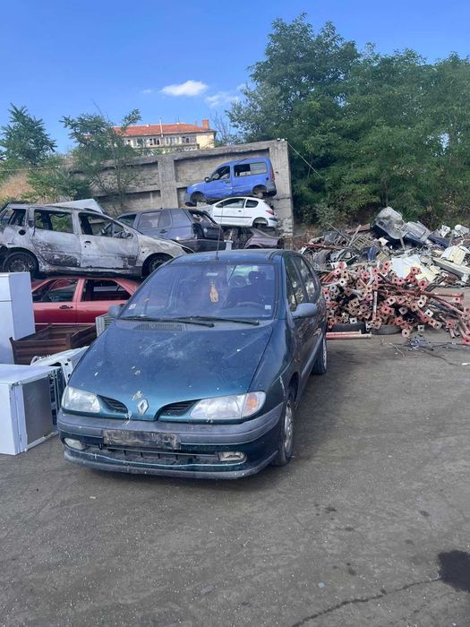 Рено Меган Сценик 1.6 1998 година