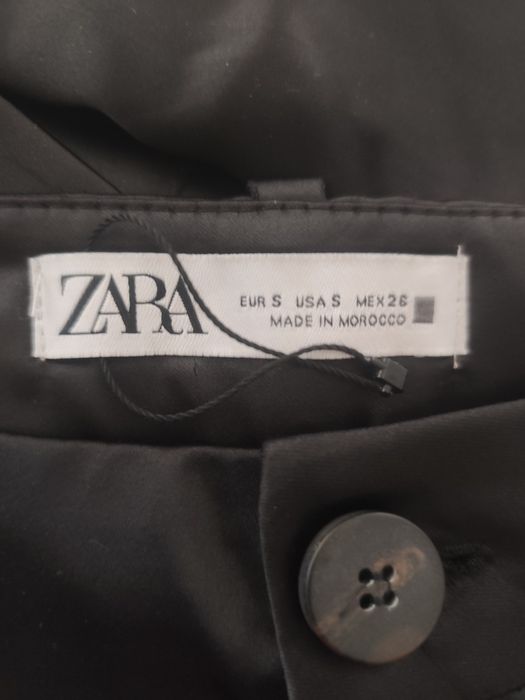 Сатениран Панталон ZARA