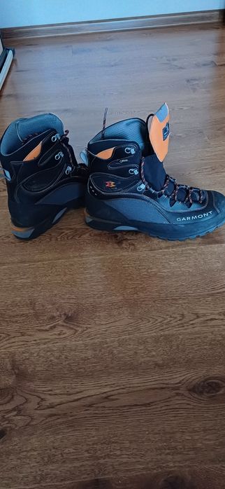 Мъжки обувки GARMONT