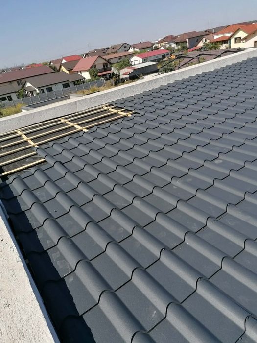 Reparatii acoperisuri montaj acoperis tigla metalica jgheaburi burlane