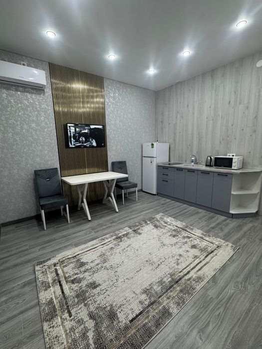 Сдам посуточно 2 комн ЖК Космос