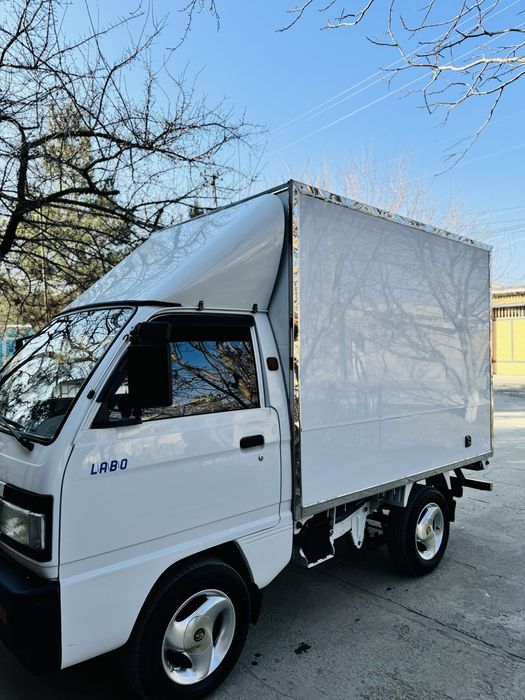 Labo 2021 yil 2 ta 30 tali gaz baloni bor