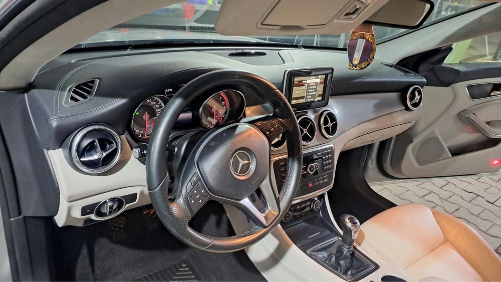 Mercedes CLA 180-proprietar-Variante