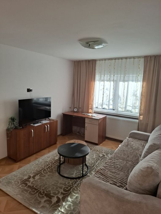 Apartament de inchiriat