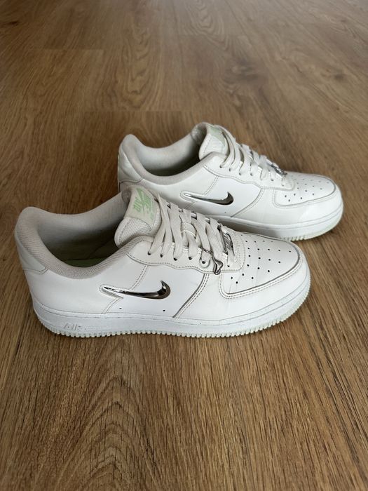 Дамски обувки Nike Air Force 1, 38,5 номер, КАТО НОВИ