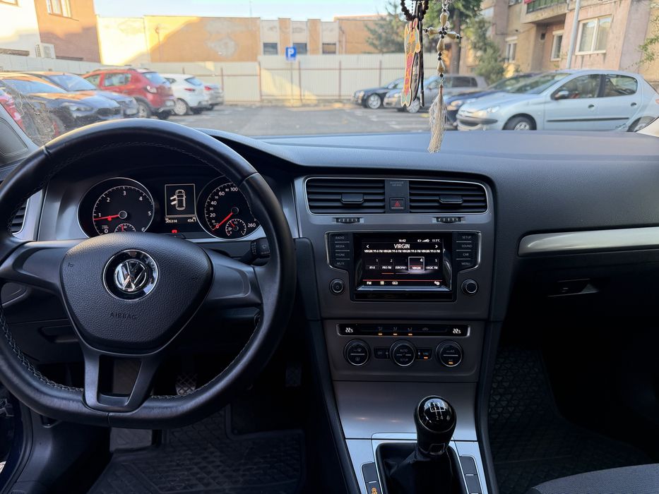 VOLKSWAGEN Golf 2013 — imagine 2
